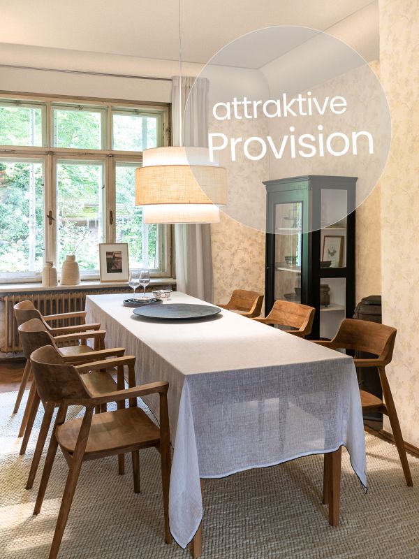 Esszimmer in einer Jugendstilvilla im Verkauf bei Cornelia Müller Immobilien