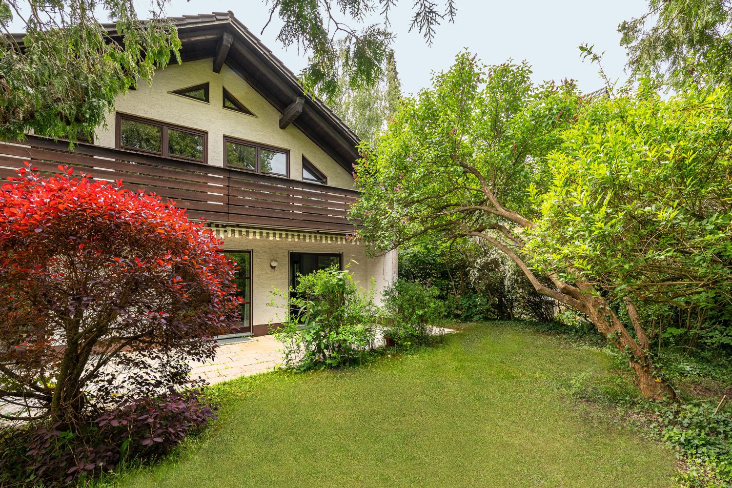 Gartenbild von Baugrundstück zum Kauf in Pullach