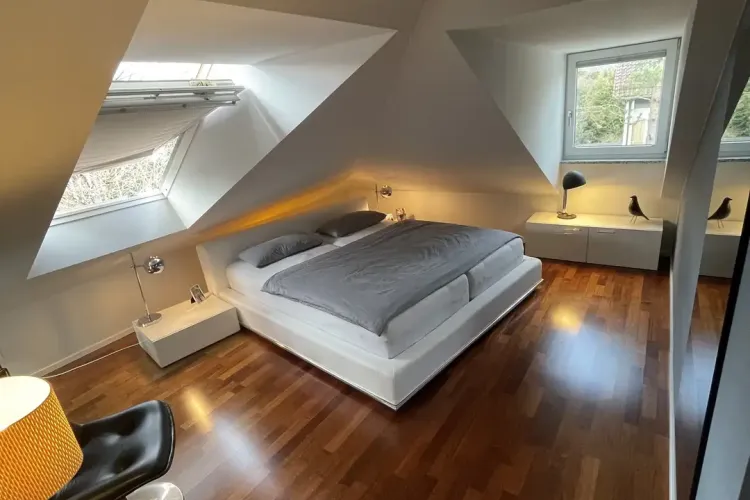 Schlafzimmer mit schöner Raumwirkung